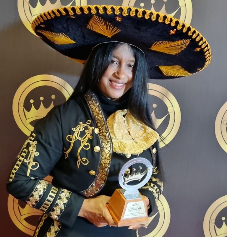 Carmen Estevez realizará tour nacional en el 2024.