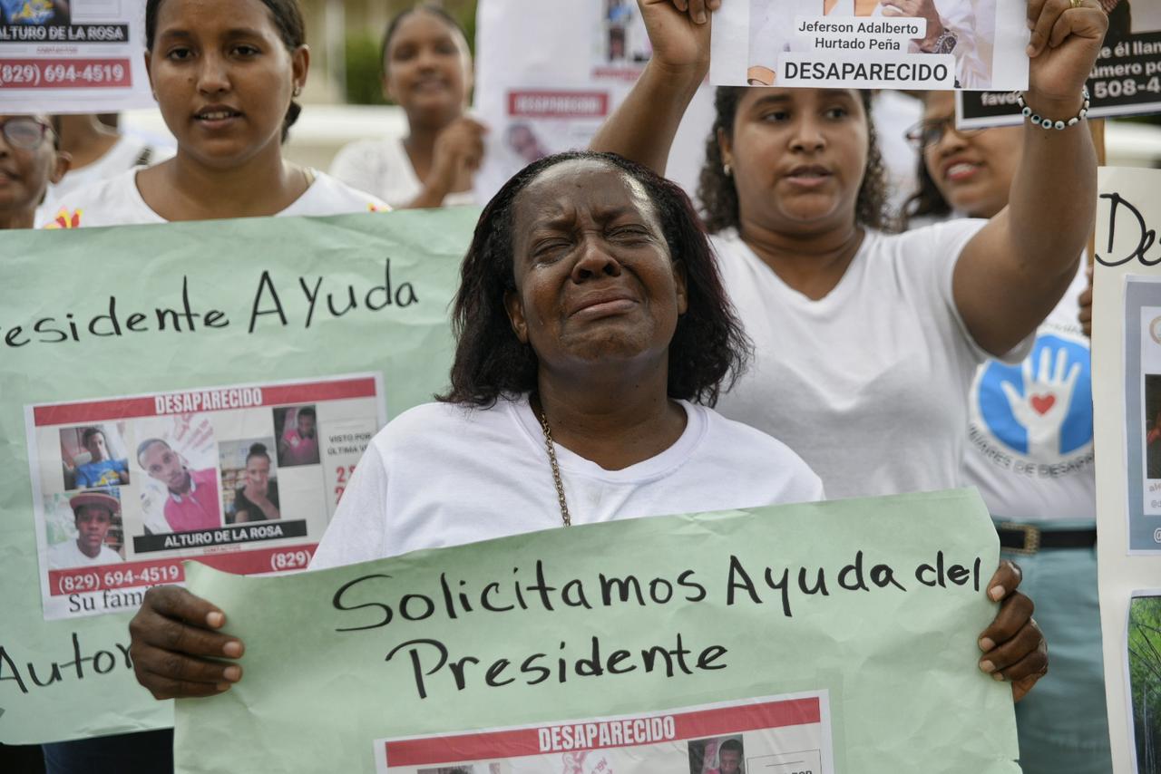 Realizan marcha por desaparecidos